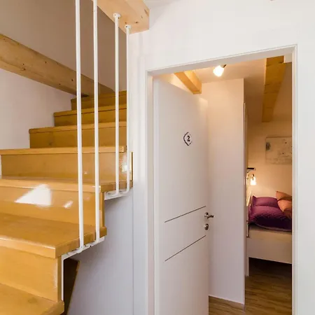 아파트 Lavender Garden - Comfort Ground Floor - 2 두브로브니크