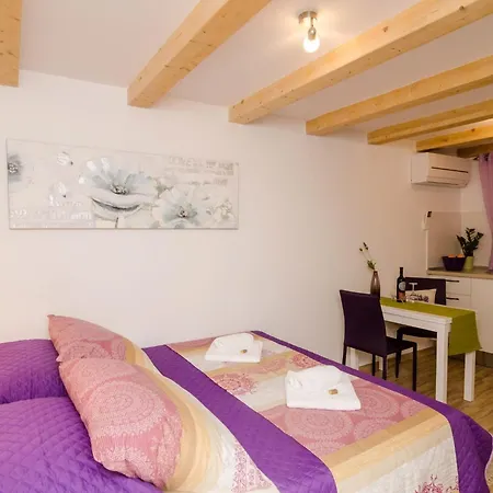 Lavender Garden - Comfort Ground Floor - 2 *